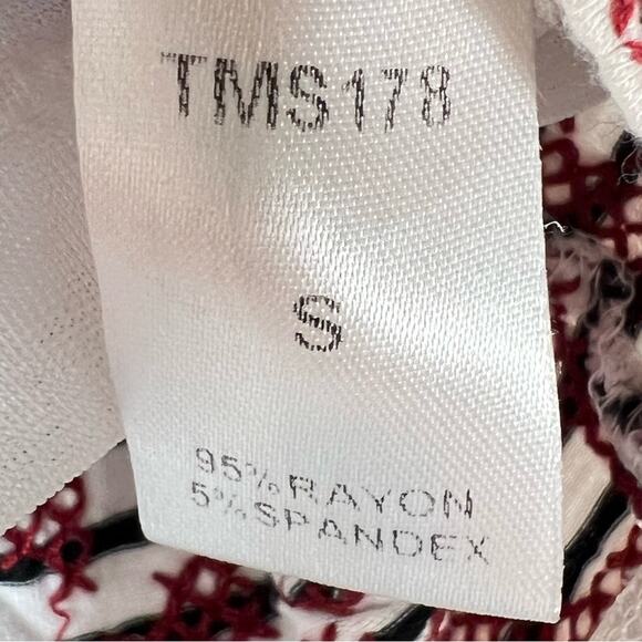 THML red and white elastic waist mini skirt size small S B96 - Picture 4 of 5